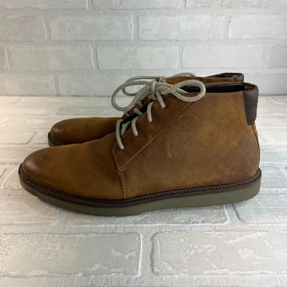 Clarks Grandin Mid Chukka Boots Men 10 Brown Leather Dress Casual Lace Up Preppy